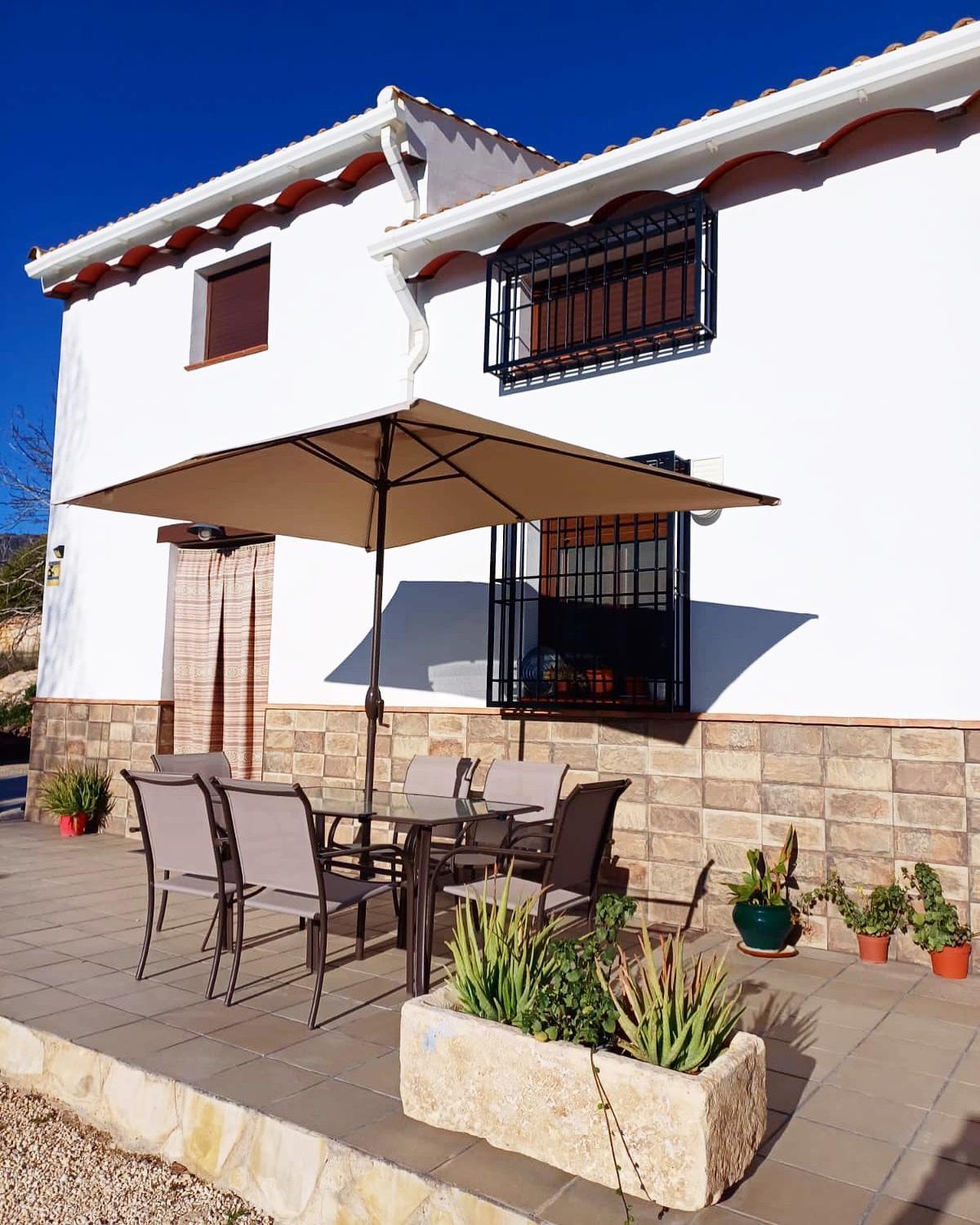 Alojamiento Turistico Loma Alta Cambil ภายนอก รูปภาพ